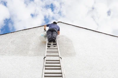 Peinture extérieure à la Celle-sur-Nièvre — façades et ravalement